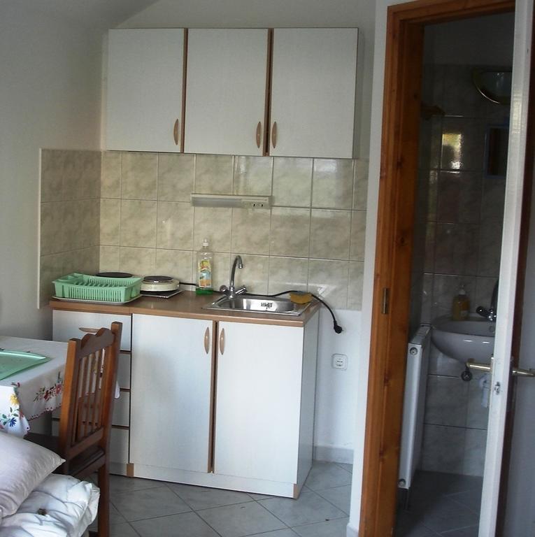 Petra Apartmanok Velem Ngoại thất bức ảnh